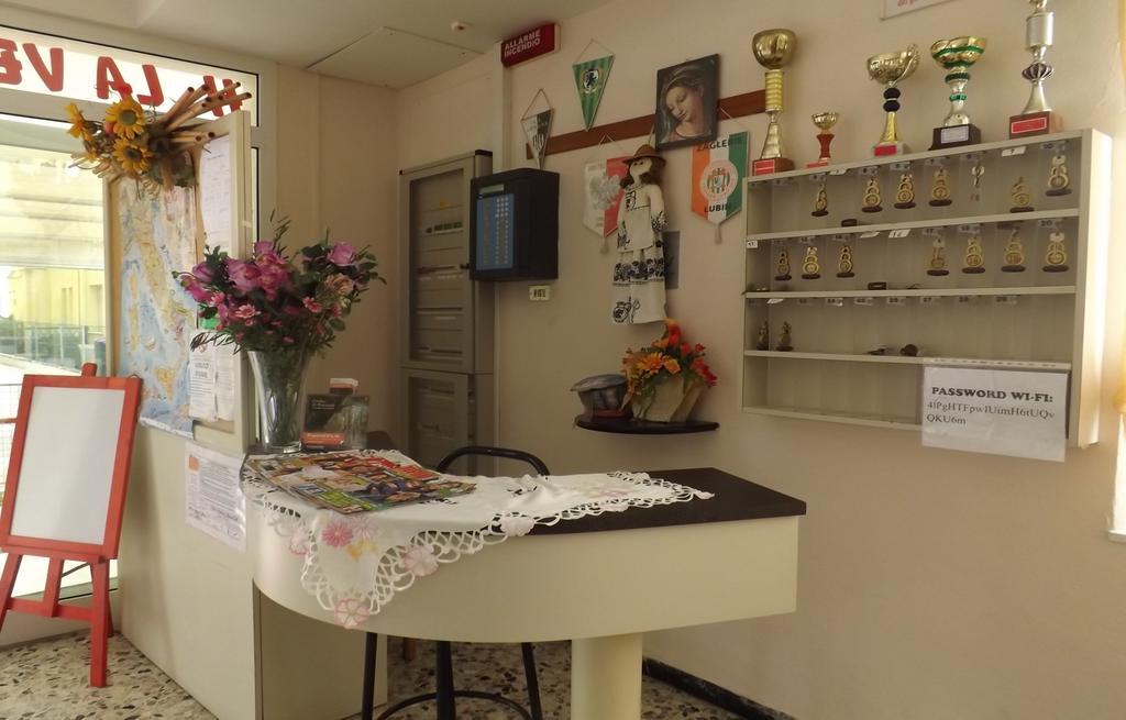 Hotel La Vela Bellaria-Igea Marina Dış mekan fotoğraf