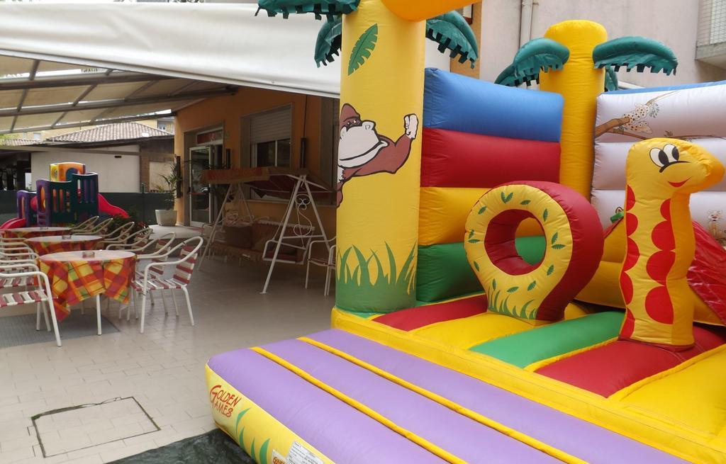 Hotel La Vela Bellaria-Igea Marina Dış mekan fotoğraf